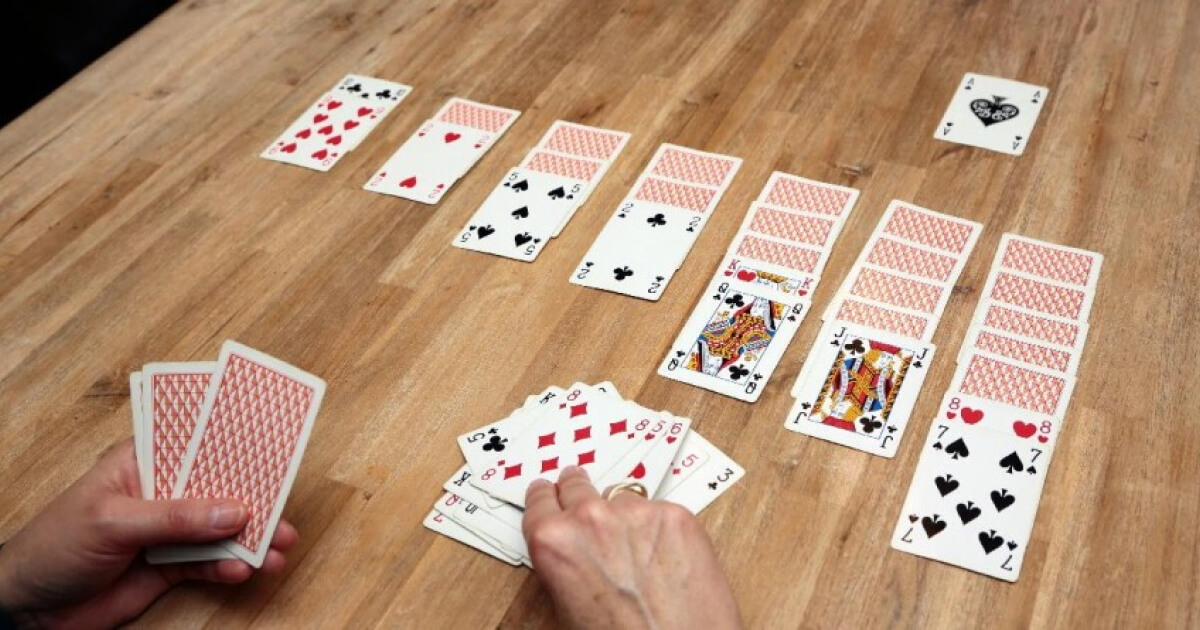Top 10 Card Games for Seniors to Keeping the Mind Sharp